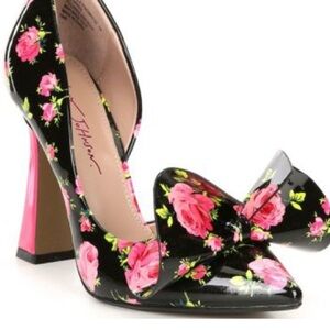 Betsey Johnson Nobble-P Black and Pink Floral Heels